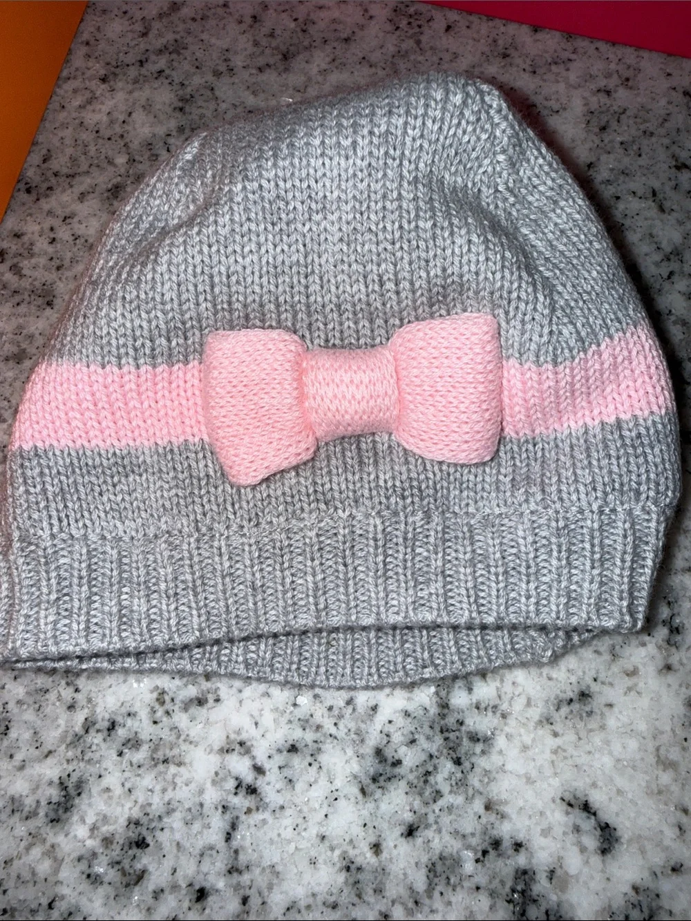 kate spade Cap & Bootie gift set (OS Baby)